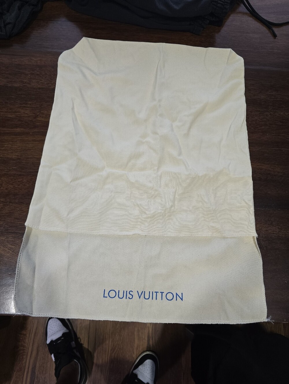 LOUIS VITTON LARGE DUST BAG